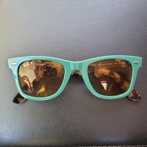 Polarized ray bans